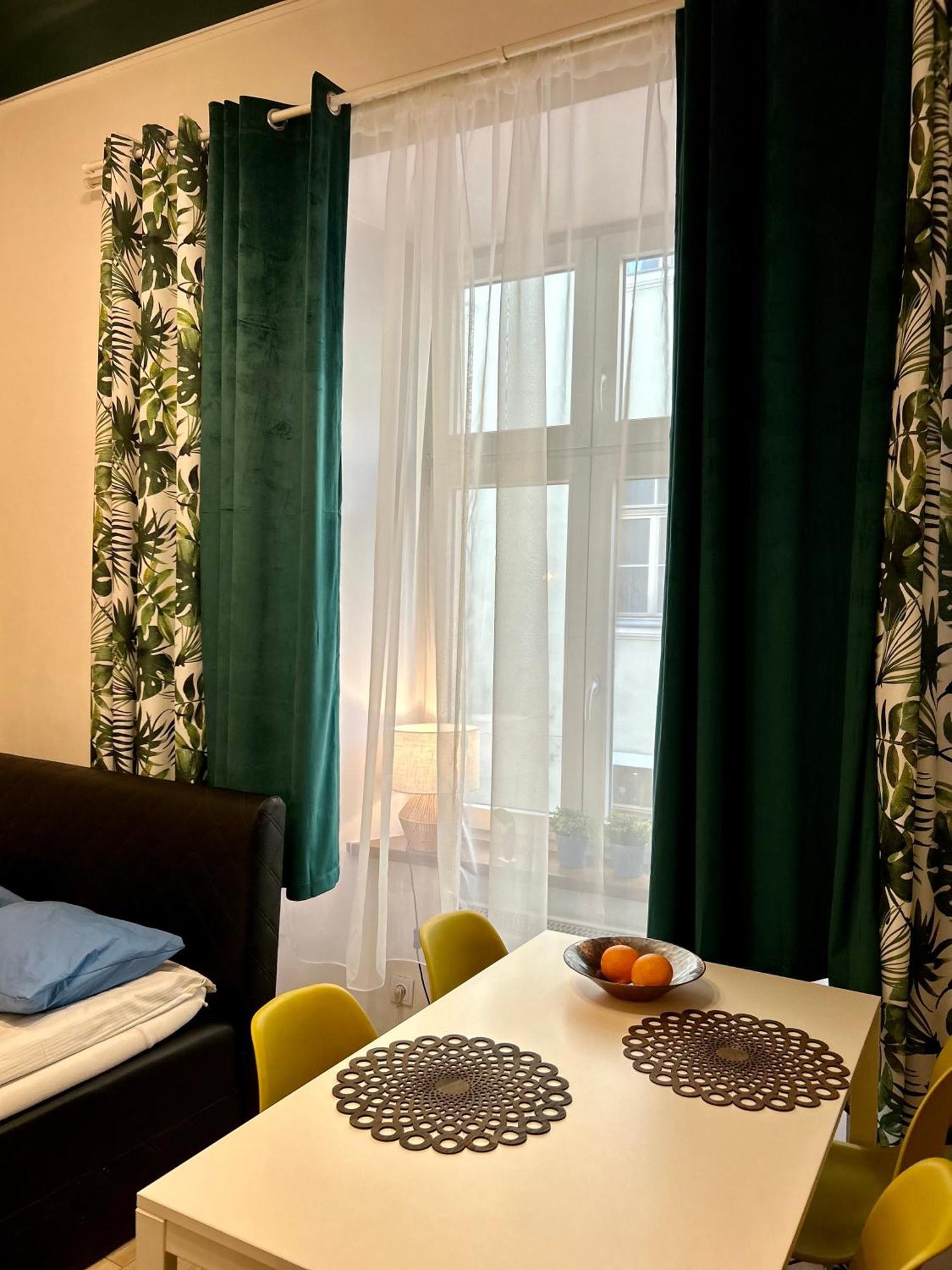 Vintage Senacka Apartaments Krakow Bagian luar foto