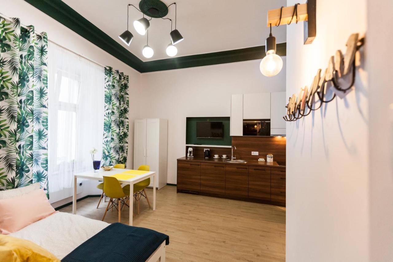 Vintage Senacka Apartaments Krakow Bagian luar foto